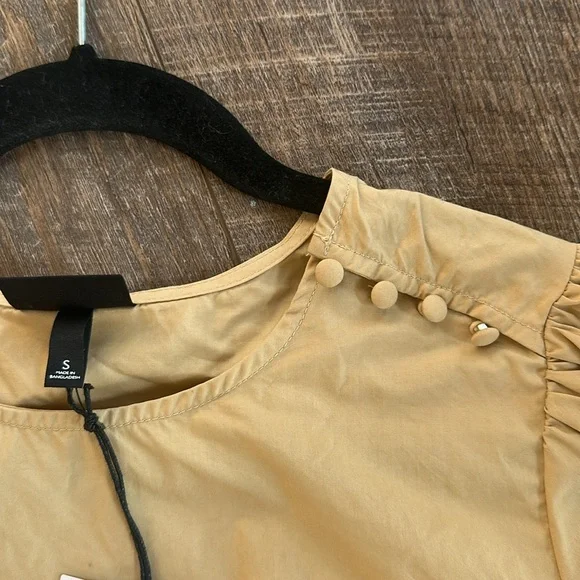 NWT Who What Wear Tan Puff Sleeve Blouse - Picture 13 of 14